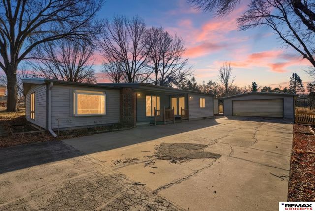 801 W Calvert Street, Lincoln, NE 68522