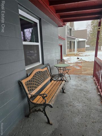 19830 Mahon Street, Southfield, MI 48075