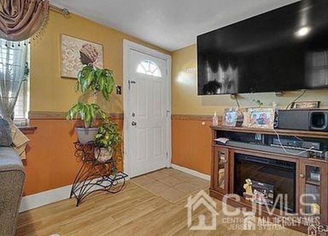 1735 Holly Road, North Brunswick, NJ 08902