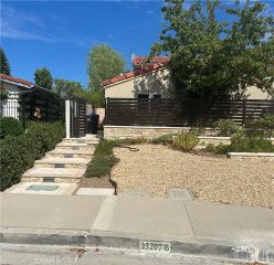 23207 Park Esperanza B, Calabasas, CA 91302