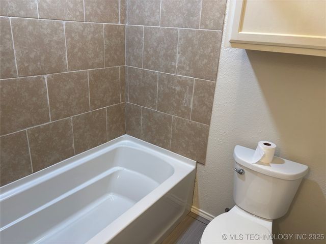 284 Songbird Trail, Ardmore, OK 73401