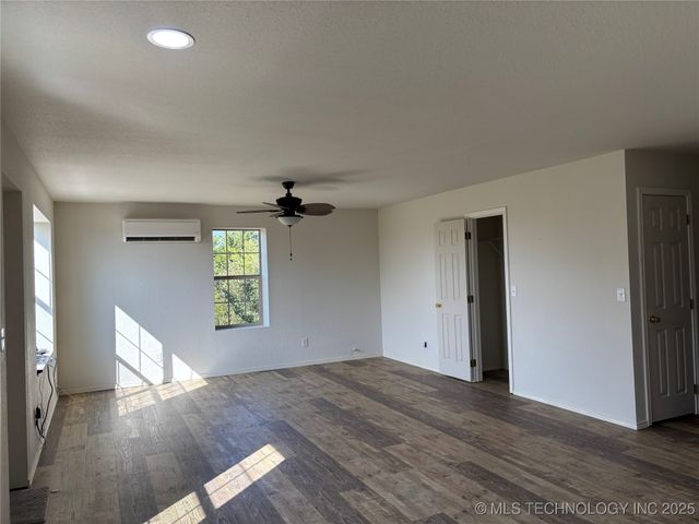 284 Songbird Trail, Ardmore, OK 73401