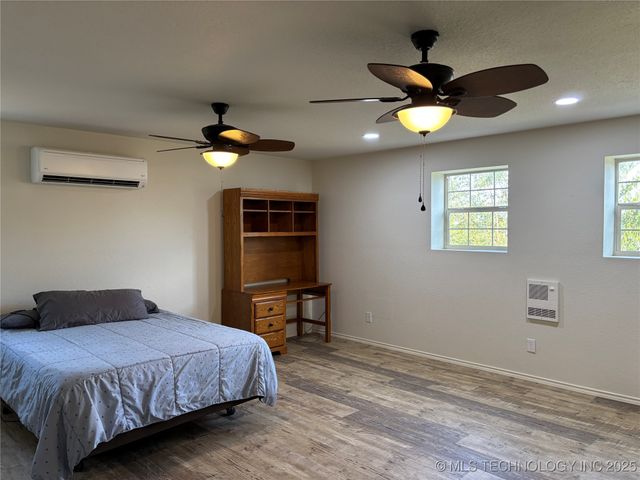 284 Songbird Trail, Ardmore, OK 73401