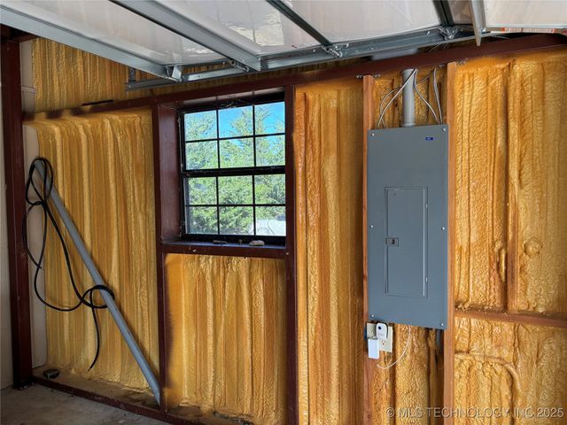 284 Songbird Trail, Ardmore, OK 73401