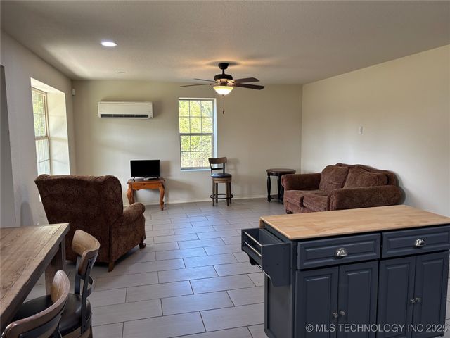 284 Songbird Trail, Ardmore, OK 73401