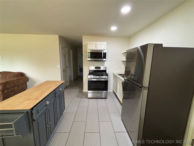 284 Songbird Trail, Ardmore, OK 73401