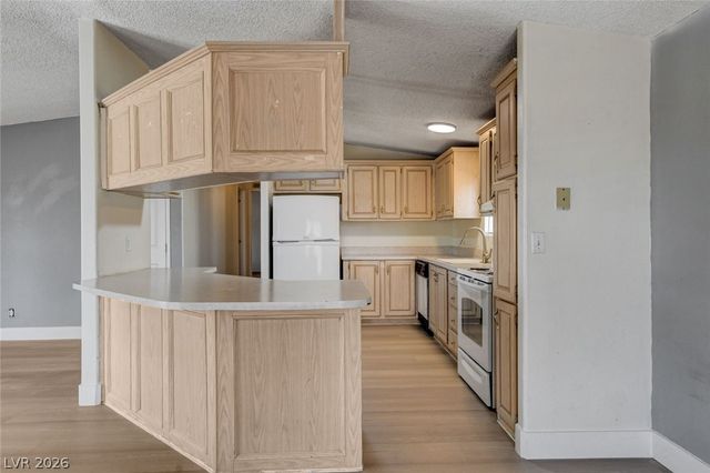 3450 West Charleston Park Avenue, Pahrump, NV 89048