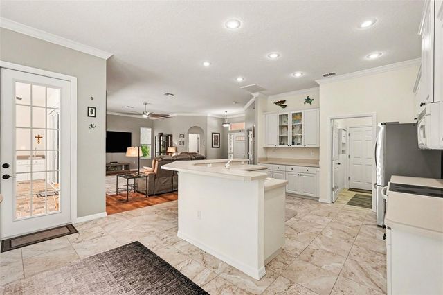 8689 MISSISSIPPI RUN, Weeki Wachee, FL 34613