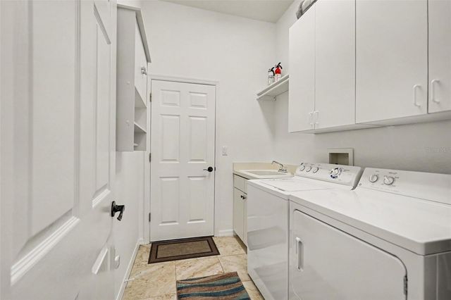 8689 MISSISSIPPI RUN, Weeki Wachee, FL 34613