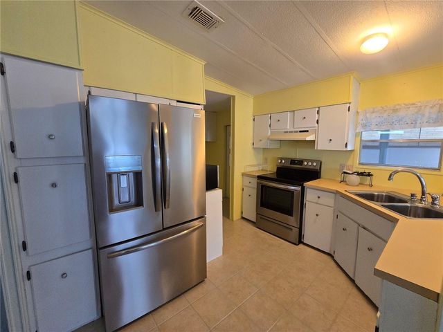 3327 EILEEN DRIVE, Ellenton, FL 34222