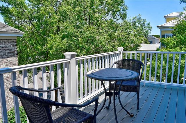 4490 Pleasant Ave Unit D, Norfolk, VA 23518