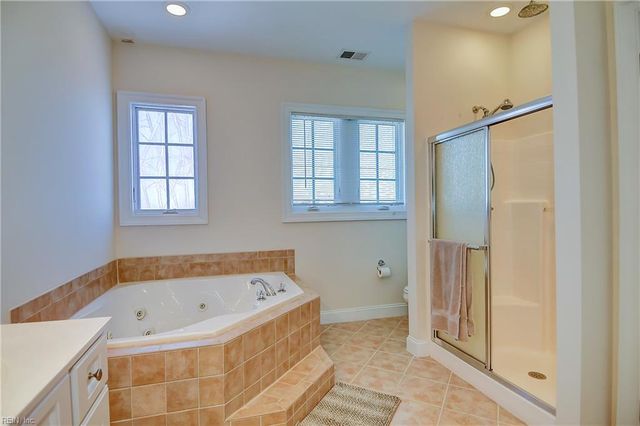 4490 Pleasant Ave Unit D, Norfolk, VA 23518