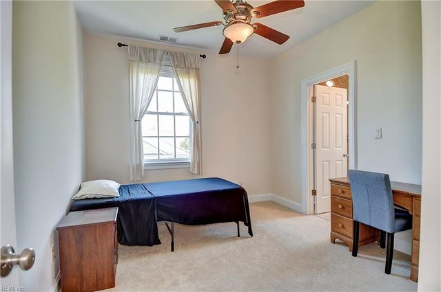 4490 Pleasant Ave Unit D, Norfolk, VA 23518