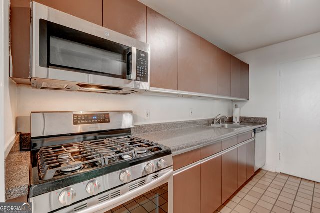 215 Piedmont Avenue NE APT 2203, Atlanta, GA 30308