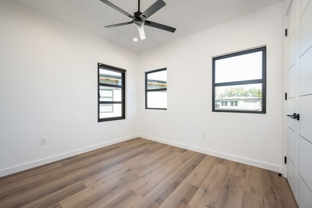 3079 Tall Oaks Court, Corinth, TX 76210