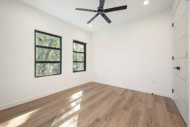 3079 Tall Oaks Court, Corinth, TX 76210