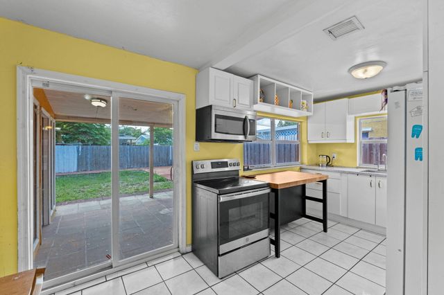 5161 N Andrews Avenue, Fort Lauderdale, FL 33309