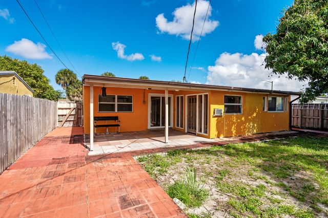 5161 N Andrews Avenue, Fort Lauderdale, FL 33309