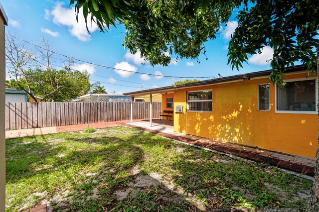 5161 N Andrews Avenue, Fort Lauderdale, FL 33309
