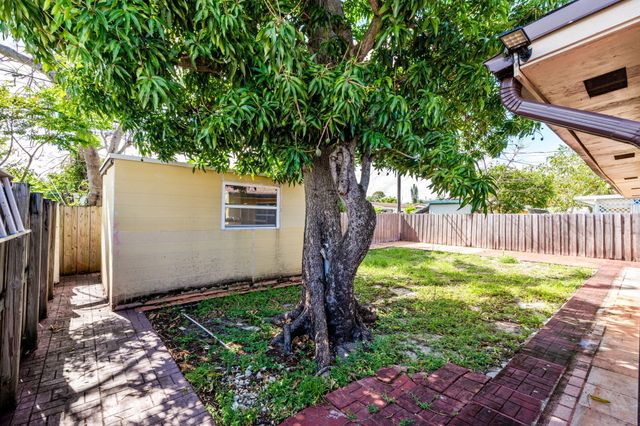 5161 N Andrews Avenue, Fort Lauderdale, FL 33309