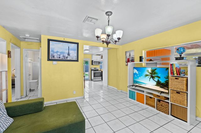 5161 N Andrews Avenue, Fort Lauderdale, FL 33309