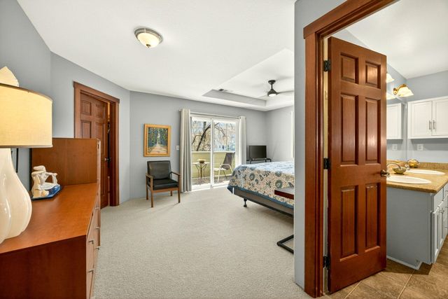 58 N Mountain Avenue, Ashland, OR 97520