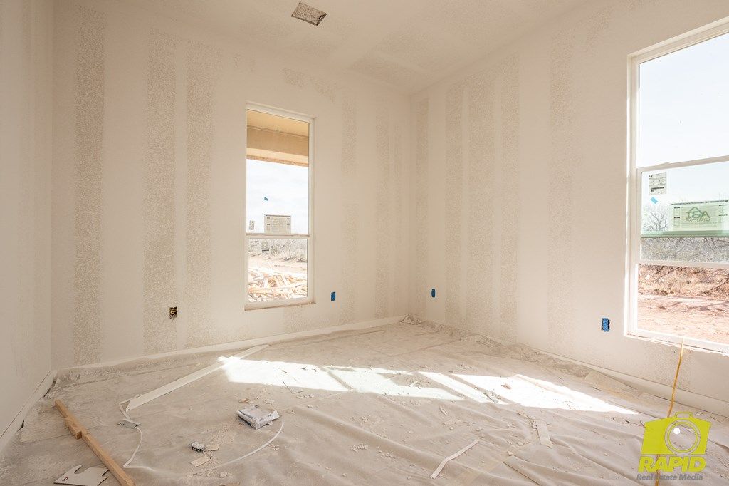 Image 23 of property listing at 10954 Twin Lakes Lane, San Angelo, TX 76904