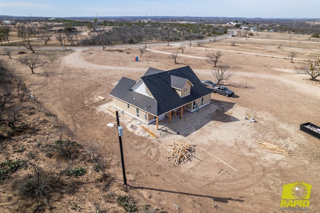 Image 30 of property listing at 10954 Twin Lakes Lane, San Angelo, TX 76904