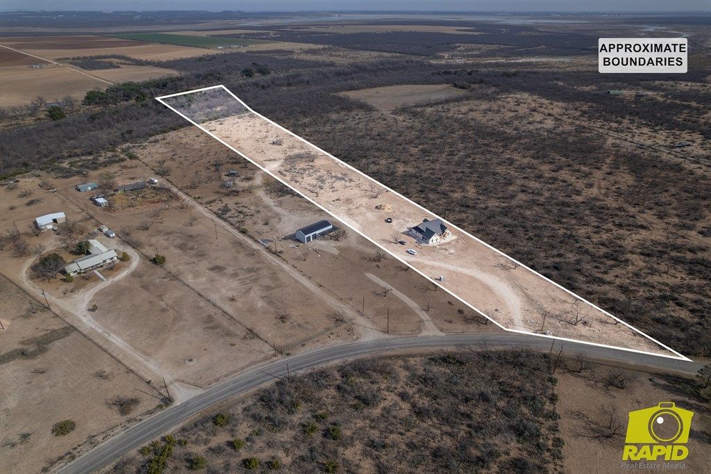 Image 38 of property listing at 10954 Twin Lakes Lane, San Angelo, TX 76904