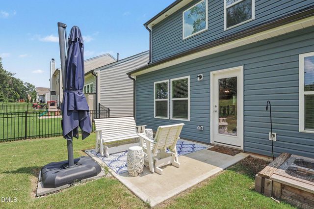 688 Bent Willow Drive, Clayton, NC 27527