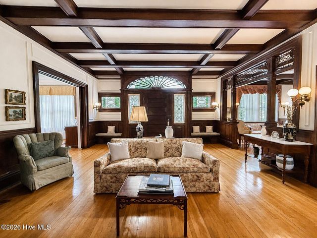113 Nun Street, Wilmington, NC 28401