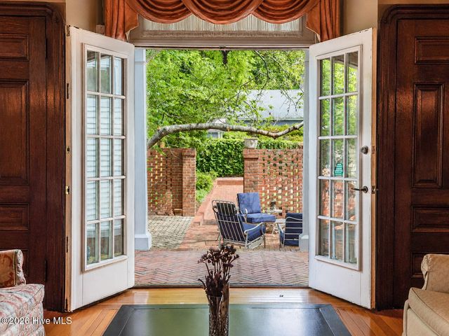 113 Nun Street, Wilmington, NC 28401