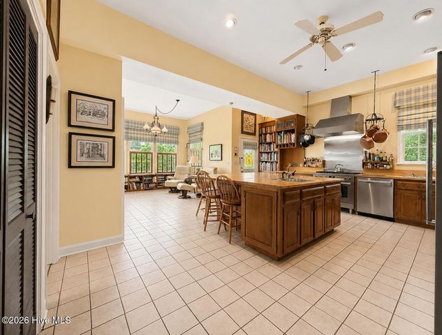 113 Nun Street, Wilmington, NC 28401