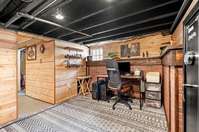 20 N. Main Street, Salem, NH 03073