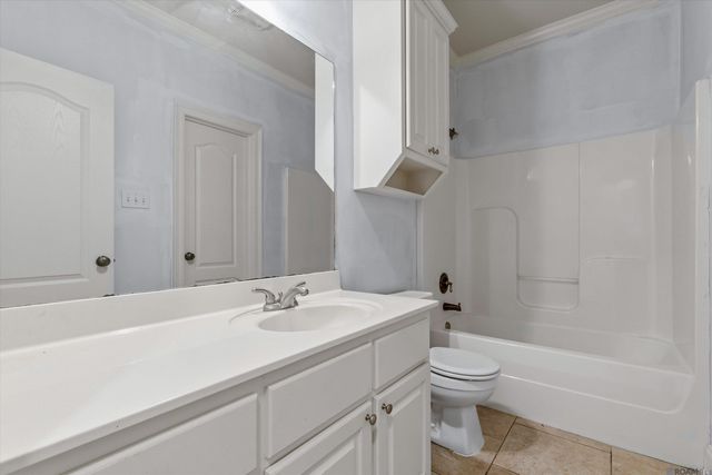 5738 Parkknoll Place Dr, Baton Rouge, LA 70816