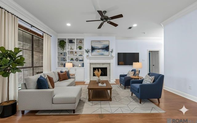 5738 Parkknoll Place Dr, Baton Rouge, LA 70816