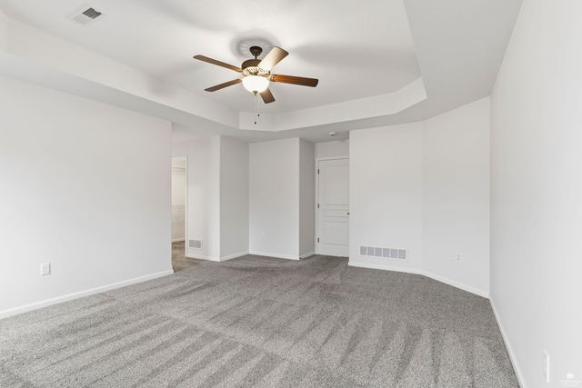 2913 Willowbend Court, Manhattan, KS 66502