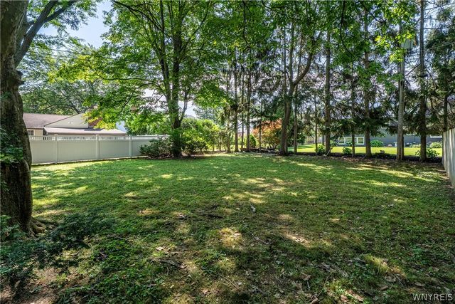 177 The Paddock, Amherst, NY 14221