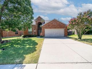 2861 Laurel Oak Drive, Mckinney, TX 75071