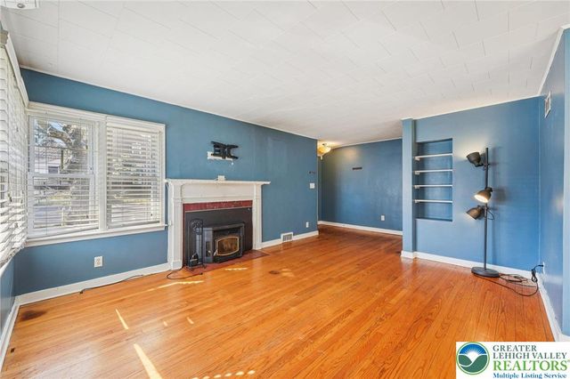 732 Lyons Street, Bethlehem City, PA 18018