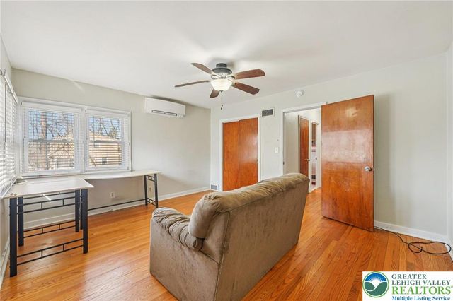 732 Lyons Street, Bethlehem City, PA 18018