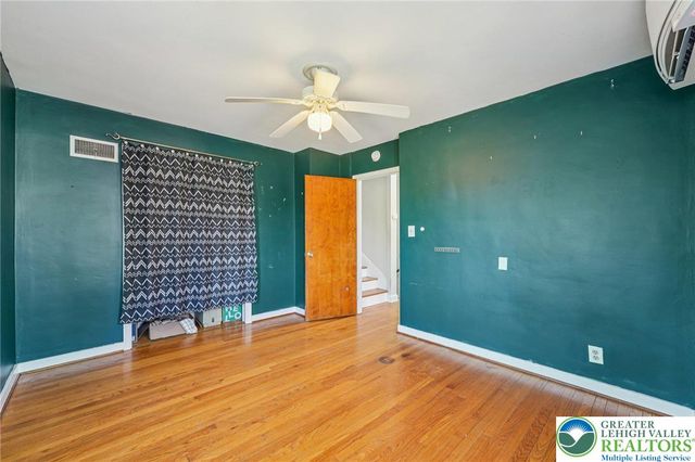 732 Lyons Street, Bethlehem City, PA 18018