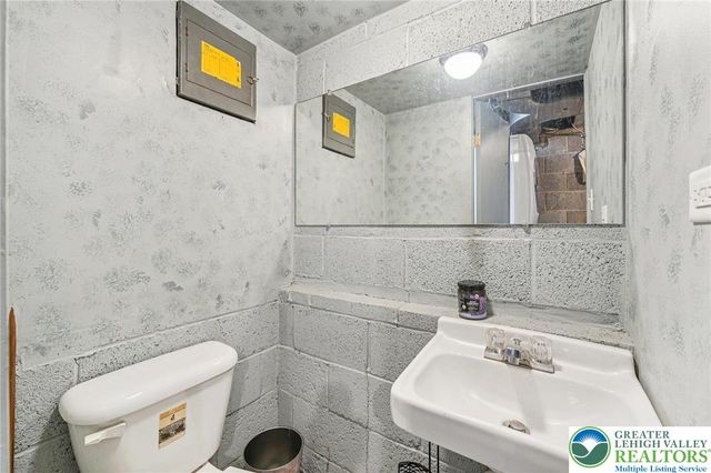 732 Lyons Street, Bethlehem City, PA 18018