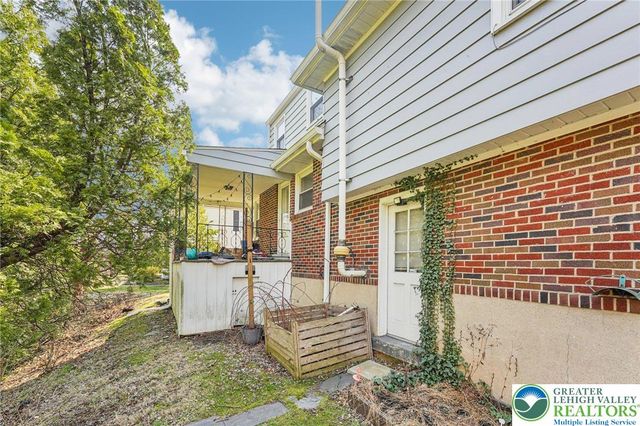 732 Lyons Street, Bethlehem City, PA 18018