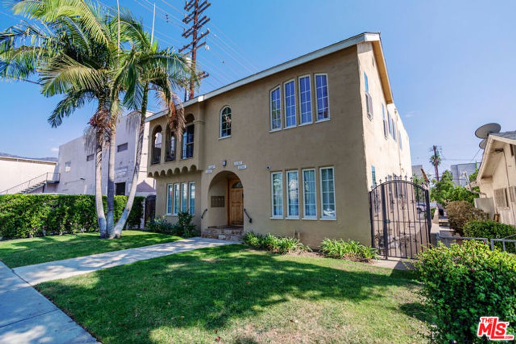 1056 WINCHESTER Avenue B, Glendale, CA 91201
