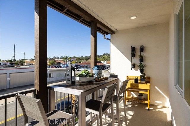 308 E Whittier Boulevard, La Habra, CA 90631