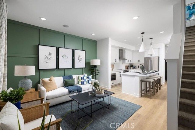 308 E Whittier Boulevard, La Habra, CA 90631