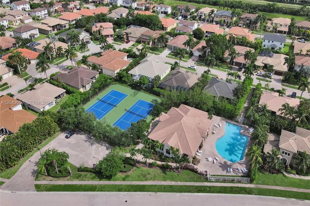 9316 Pearch Ln, Boynton Beach, FL 33437