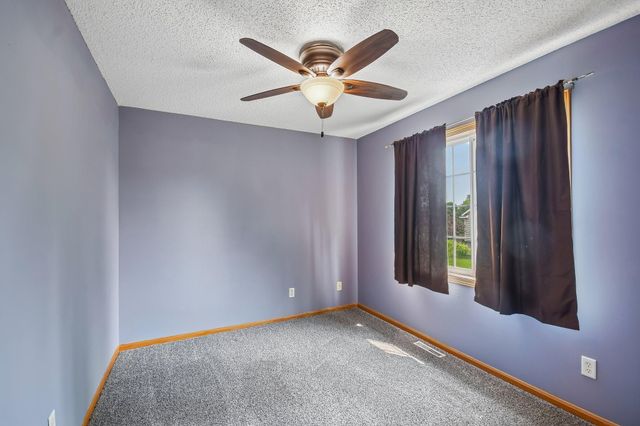 1217 Maple Street, Farmington, MN 55024