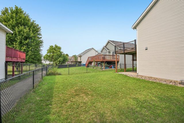 1217 Maple Street, Farmington, MN 55024